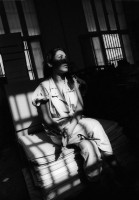 (c) Jane Evelyn Atwood – Femmes en prison.