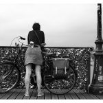 Today’s picture: la fille au vélo sur le pont des arts