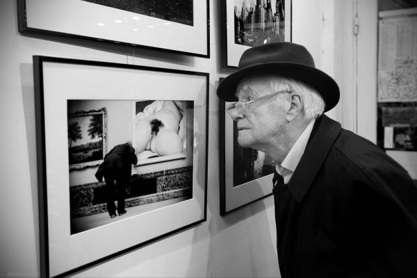 Et sous les jupes des filles, quoi de neuf ? Paris 2016 © Gérard LAURENT