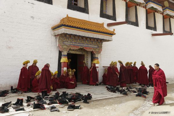 Monastère de Labrang - Bonnets jaunes - 2019 - Photo Gérard Laurent