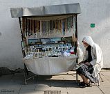 La femme aux chapelets