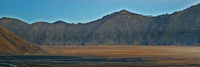 indonésie - java - le jour se lève sur le volcan le bromo